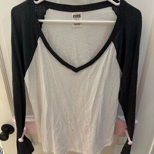 PINK Victoria's Secret Black and White Long Sleeve Top